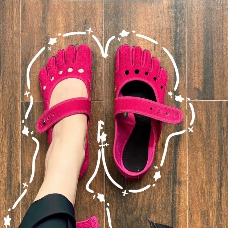 Pilates Yoga Footwear - メアリージェーン ファイブトゥ フットウェア ヨガ ピラティス 室内