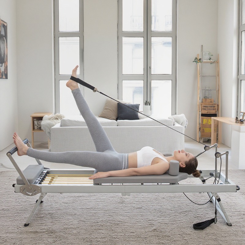 Pilates Yoga Weight Loss - 大型折りたたみピラティスリフォーマー器具 コアヨガベッド ホームフィットネス 減量 スチールABS鋼材 ピラティスマシン