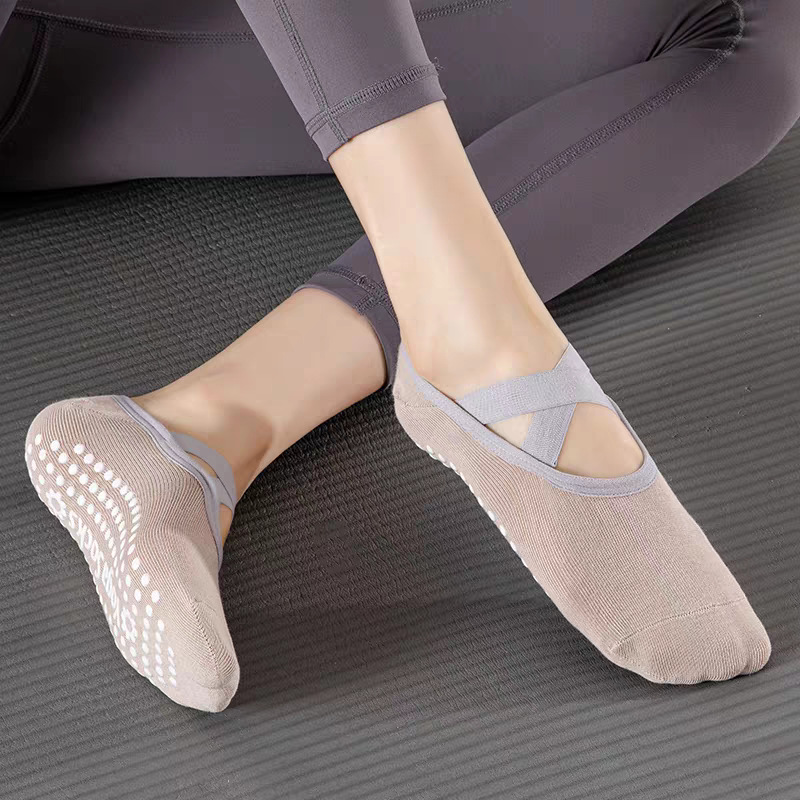 プロフェッショナル女性ヨガソックスシリコーン滑り止めバレエピ - Pilates Yoga &A のレビューと価格