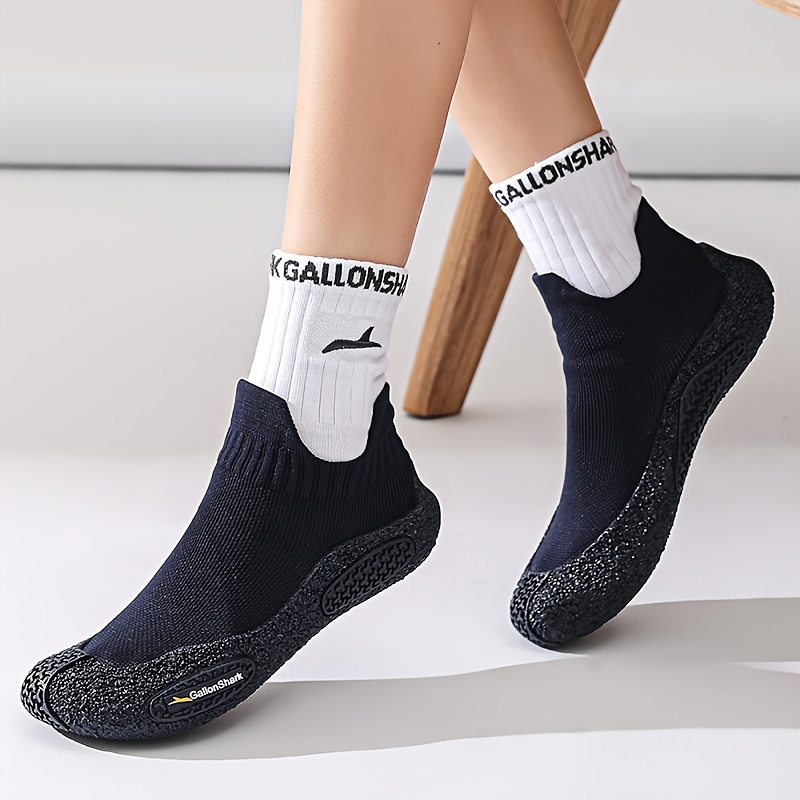 ガロンシャーク ハイカット ベアフットソックシューズ 滑り止 - Pilates Yoga Footwear のレビューと価格